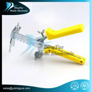 אריח פלוס קליפים ו Plier